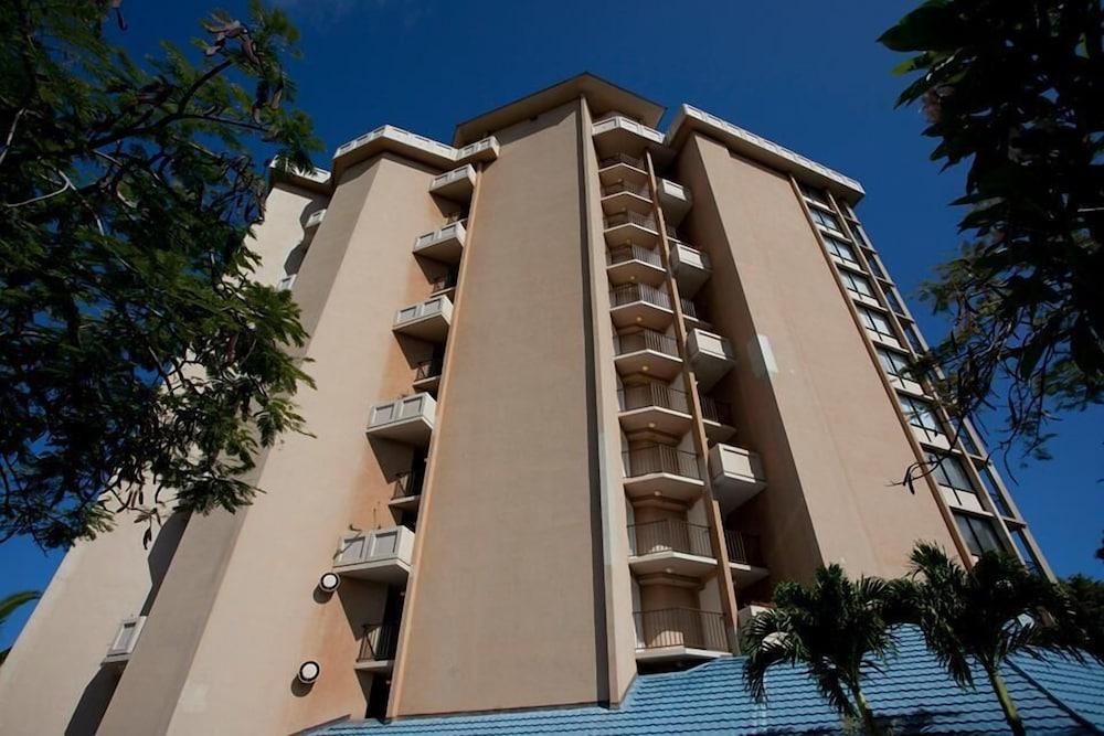 Kahana Beach Resort Exterior photo