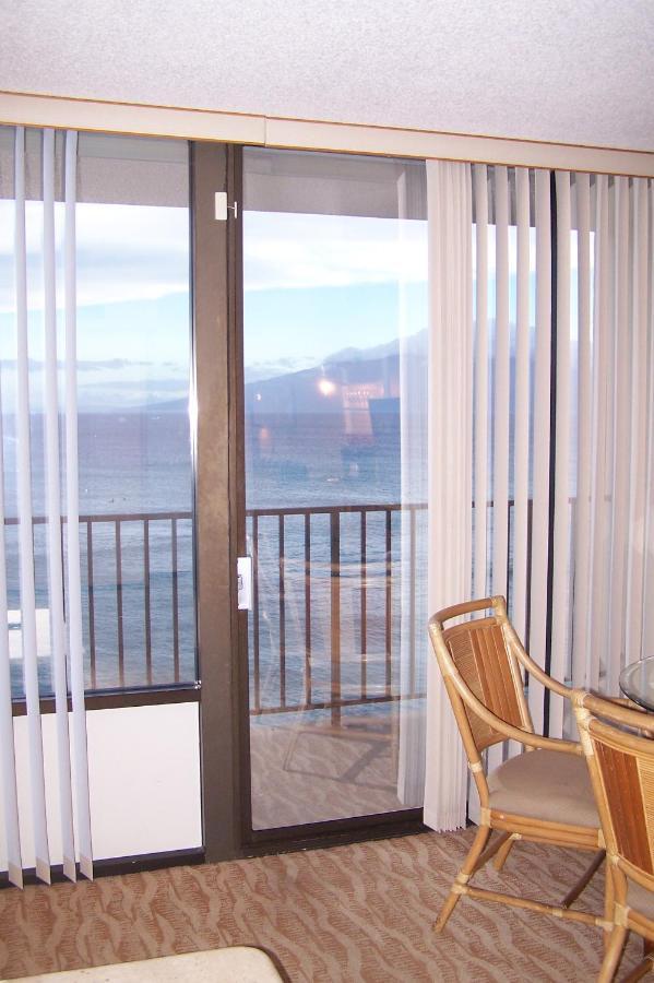 Kahana Beach Resort Exterior photo