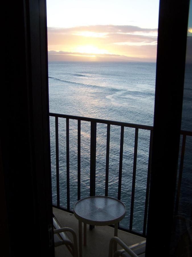 Kahana Beach Resort Exterior photo